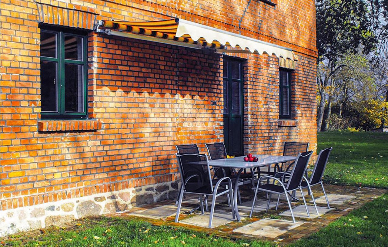 3 Bedroom Stunning Home In Wolin Jarzebowo Exterior photo